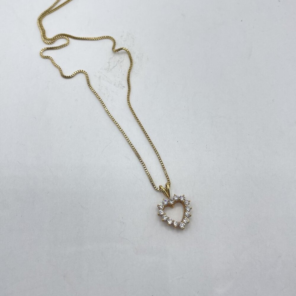 14K Gold Heart Pendant Necklace With Cubic Zirconia Stones 28" - Picture 3 of 8